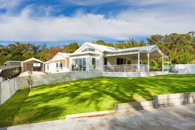 /international/au/9-pardalote-place-castlemaine-vic-151162088/