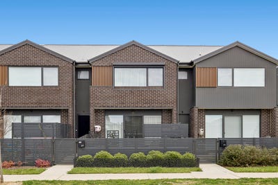 /international/au/69-mary-street-googong-nsw-152482272/