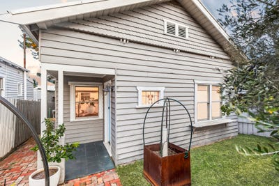/international/au/203-swanston-street-south-geelong-vic-151096588/