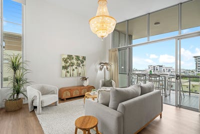/international/au/221-60-riverwalk-avenue-robina-qld-152687516/