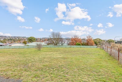 /international/au/5-6-cole-crescent-oberon-nsw-204536748/