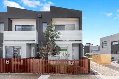 /international/au/134-henry-street-pakenham-vic-148308636/
