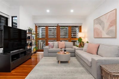 /international/au/9-70-hawthorne-street-woolloongabba-qld-152554252/