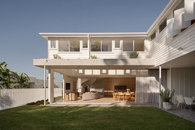 /international/au/42-fryar-street-camp-hill-qld-148390436/