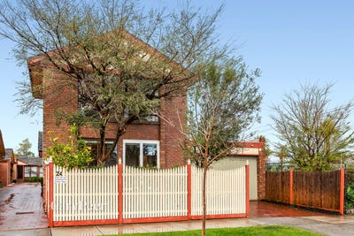 /international/au/2-24-gerald-street-murrumbeena-vic-148628852/