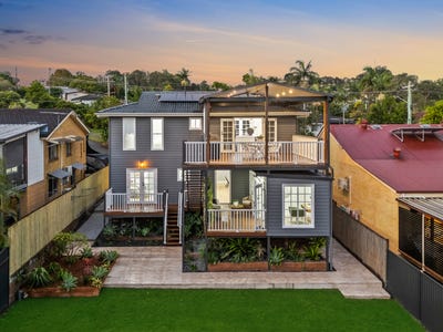 /international/au/11-camelia-avenue-everton-hills-qld-151229664/