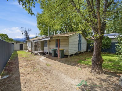 /international/au/37-freeburgh-avenue-mount-beauty-vic-150681188/