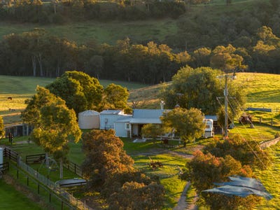 /international/au/925-deptford-road-clifton-creek-vic-151436348/
