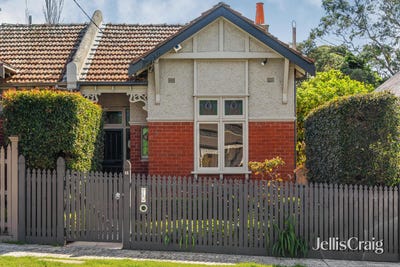 /international/au/15-warburton-road-camberwell-vic-152488040/