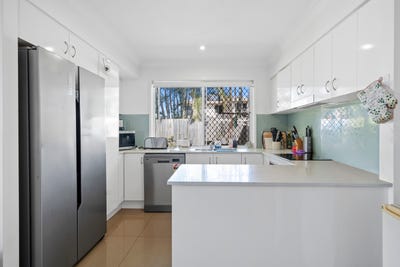 /international/au/48-57-charles-canty-drive-wellington-point-qld-150982756/