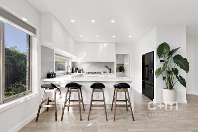/international/au/2-8-view-street-glenroy-vic-152377664/