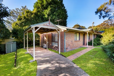 /international/au/3-flora-street-wentworth-falls-nsw-151269004/
