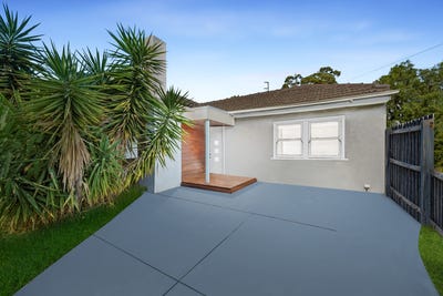 /international/au/2a-le-page-street-moorabbin-vic-151022660/