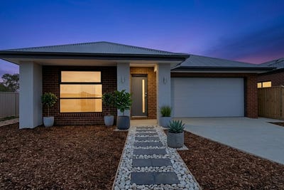 /international/au/39-yakoa-natya-avenue-echuca-vic-151542608/