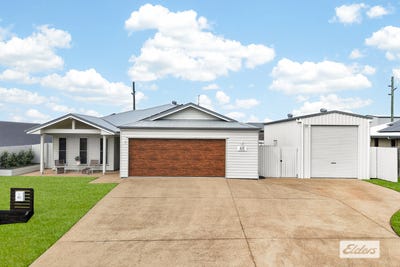 /international/au/45-oxford-road-yeppoon-qld-151360420/