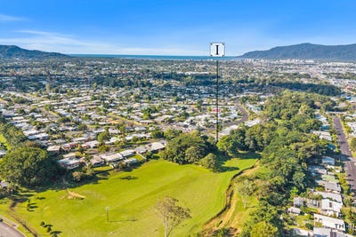 /international/au/3-carnation-drive-mooroobool-qld-151402116/