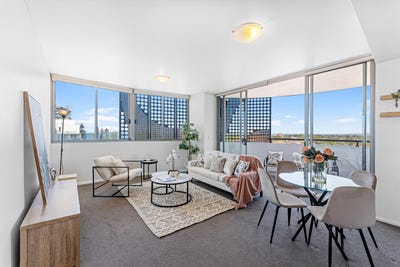 /international/au/702-342-344-bay-street-brighton-le-sands-nsw-152470068/