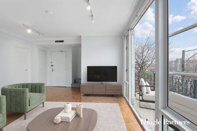 /international/au/a3-200-albert-street-east-melbourne-vic-148547832/