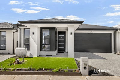 /international/au/9-hattonwall-road-deanside-vic-152511128/