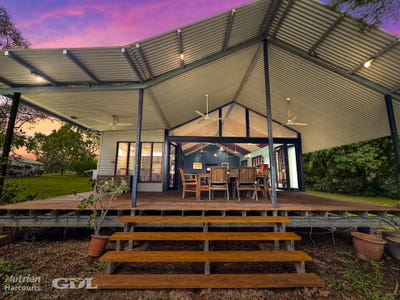 /international/au/2235-florina-road-katherine-nt-700398088/