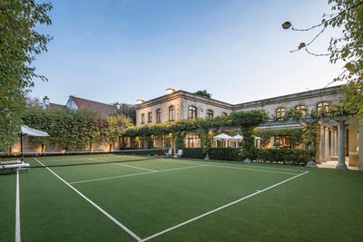 /international/au/30-st-georges-road-toorak-vic-151365640/