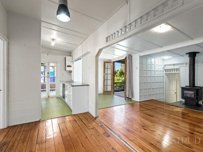 /international/au/96-edmond-street-marburg-qld-148552956/
