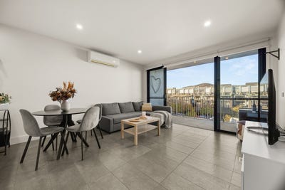 /international/au/31-40-mort-street-braddon-act-152565588/
