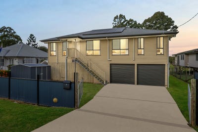 /international/au/8-george-street-marburg-qld-151180744/