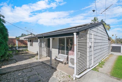 /international/au/24-clarendon-avenue-bethania-qld-148542504/