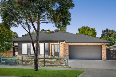 /international/au/14-creswick-avenue-eynesbury-vic-151512980/