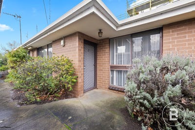 /international/au/2-115-albert-street-ballarat-central-vic-151526280/