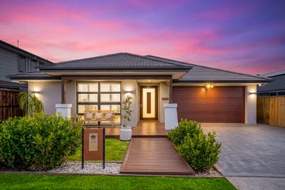 /international/au/23-lantern-street-gables-box-hill-nsw-150994036/