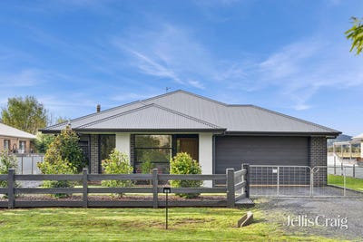 /international/au/22-frederick-street-smeaton-vic-151358852/
