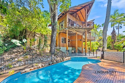 /international/au/8-trinidad-close-trinity-beach-qld-152577796/