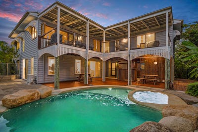 /international/au/14-marakari-crescent-mount-coolum-qld-150947328/