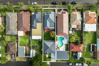 /international/au/14-howard-street-canterbury-nsw-151250880/