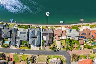 /international/au/lot-301-10-nareeda-way-west-lakes-sa-204453144/