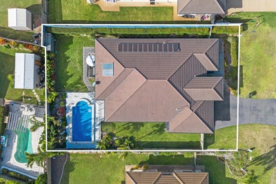 /international/au/33-nagle-drive-norman-gardens-qld-148624848/?lang=de