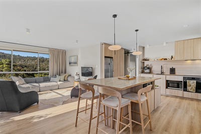 /international/au/3-71-auburn-road-kingston-beach-tas-150863456/