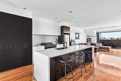 /international/au/2-1-curtis-place-brunswick-vic-148537704/