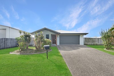 /international/au/15-hocking-crescent-marian-qld-148523184/