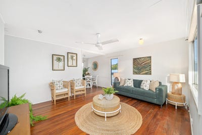 /international/au/44-sarah-street-deagon-qld-148493788/