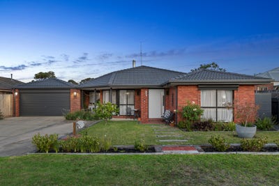 /international/au/12-rowe-court-drysdale-vic-150770680/