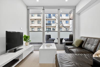 /international/au/8-8-victoria-avenue-perth-wa-148624544/?lang=id