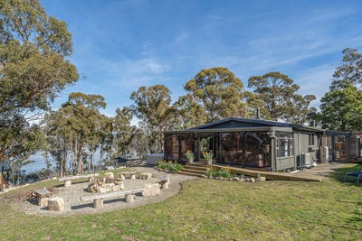 /international/au/50-wisbys-road-north-bruny-tas-152180988/