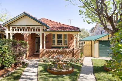 /international/au/4-john-street-hunters-hill-nsw-121040449/