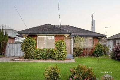 /international/au/4-forest-drive-frankston-north-vic-152321016/