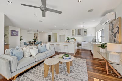 /international/au/33-beach-oak-drive-mount-low-qld-151232028/