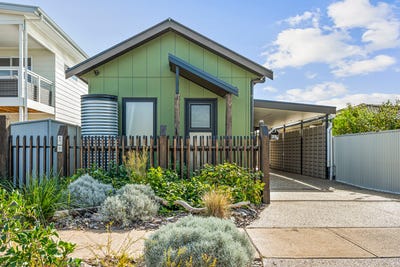 /international/au/29a-robertson-road-seaford-sa-151104916/