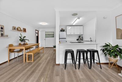 /international/au/2-5-hillstar-avenue-burleigh-waters-qld-151117448/